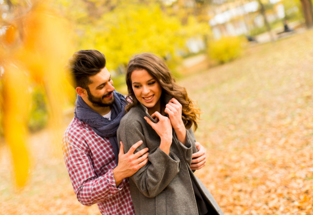 【忙しいカップル必見！？】“会えない時間”も活用して愛を深める方法♡