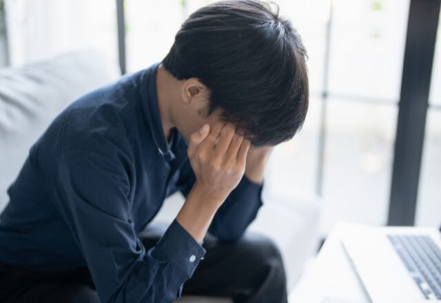 「だっる……」男性が一瞬で別れたくなる【NG行動】